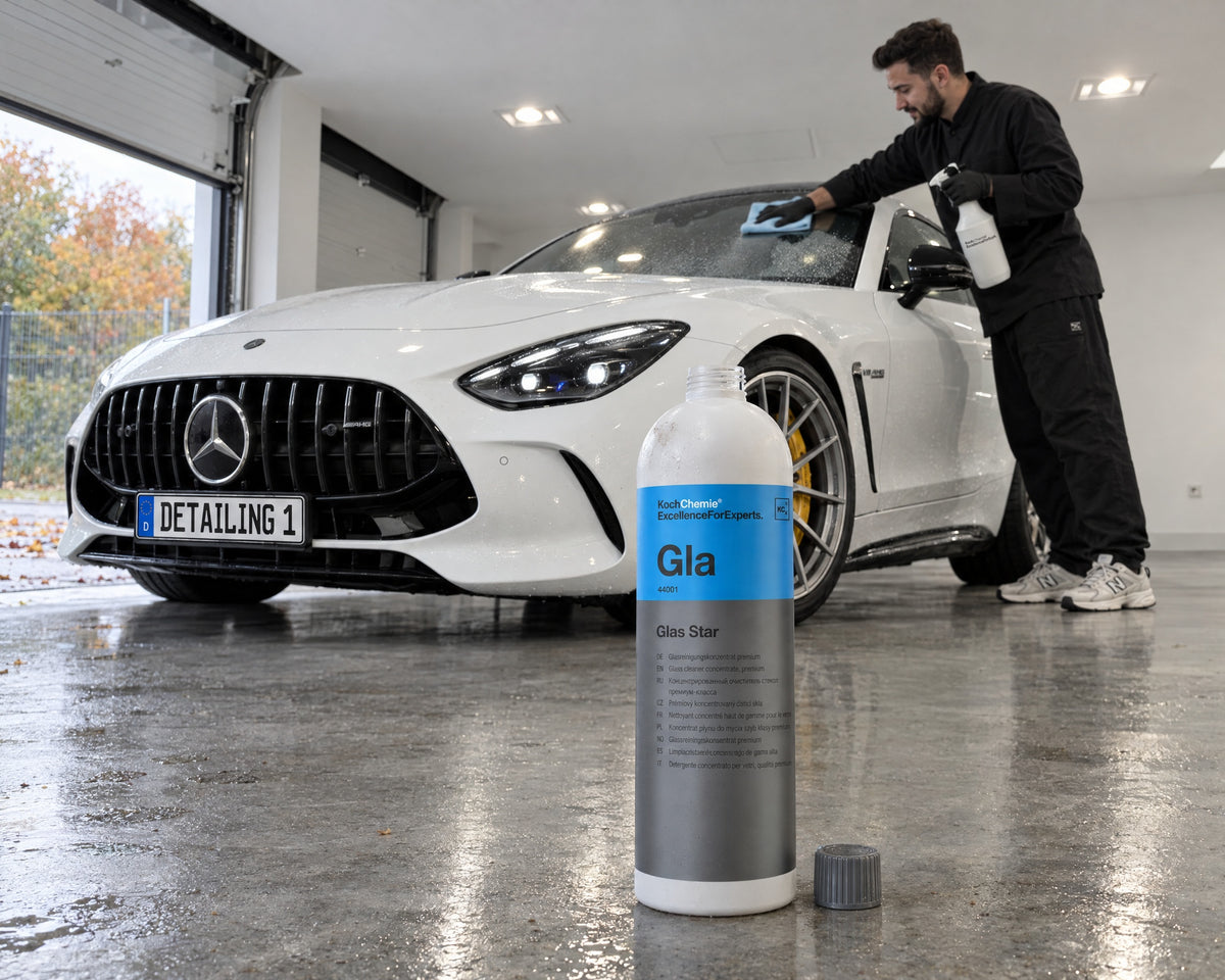 Detailing1 Hero: Glasreiniger — voorruit streeploos reinigen (Desktop)