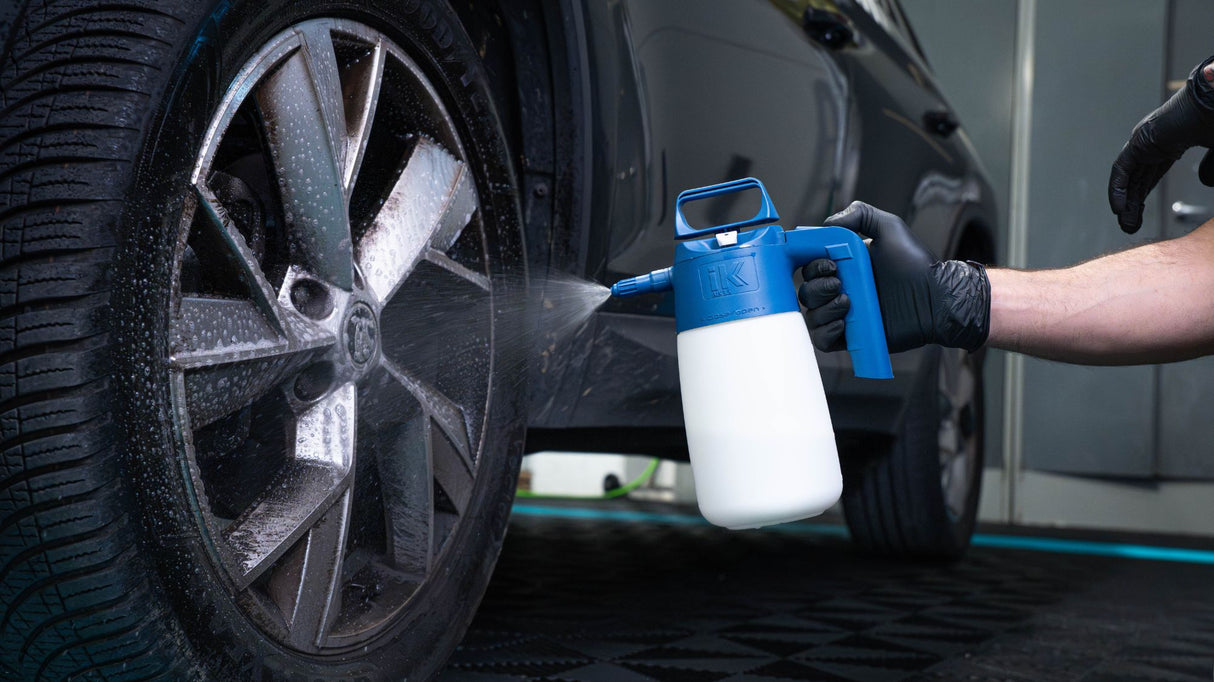 "iK Alk" 1.5 Pressure Sprayer (Alkaline)