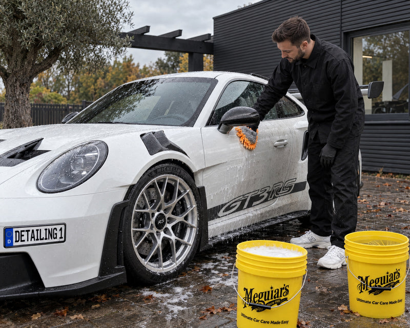 Detailing1 Hero: Washandschoenen — de twee-emmermethode goed toepassen (Desktop)