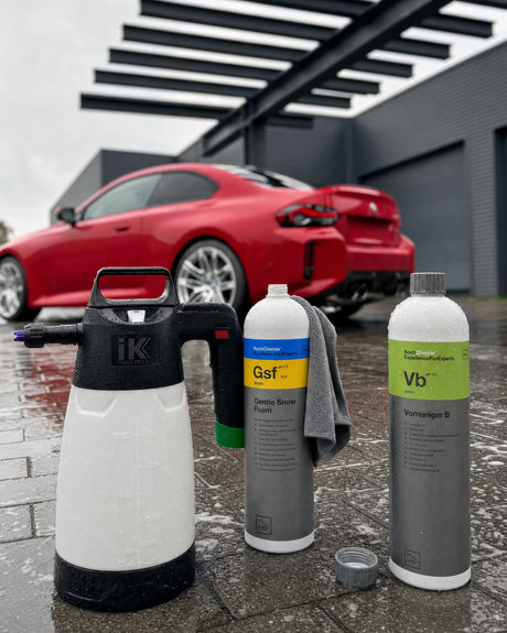 iK Sprayers iK Foam Pro 2, Koch-Chemie Gentle Snow Foam Gsf und Vorreiniger B Vb auf nassem Pflaster